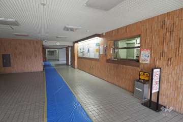 エントランスホール