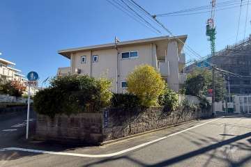 第二上板橋サンライトマンションＤ棟の外観（北西側から）