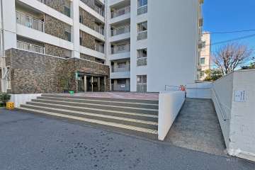 エントランスアプローチ