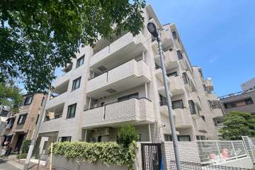 コスモ蓮根アルティアの外観（南側から）