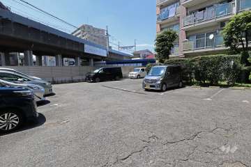 敷地内駐車場（屋外平面式）