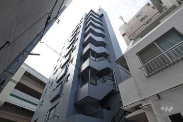 ドミールセブンの外観（東側から）