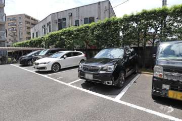 敷地内駐車場（屋外平面式）