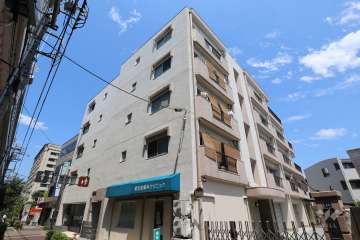 桂ハイツの外観（南東側から）