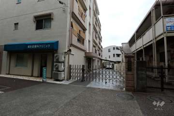 敷地の出入り口