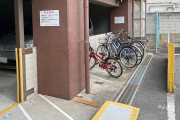 駐輪場