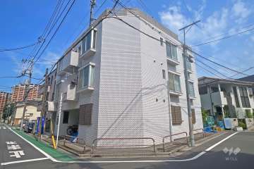 日興パレス志村坂上の外観（北西側から）