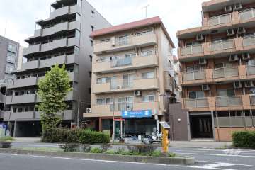 弥生コーポ（板橋区）の外観（南側から）