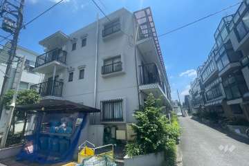 キャニオンマンション第2加賀町の外観（南西側から）