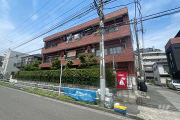 メゾンド城山の外観（東側から）　