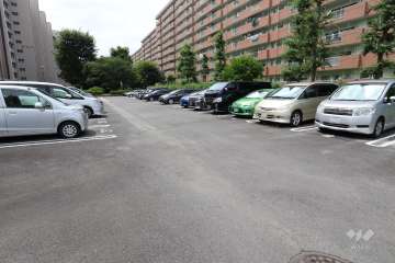 敷地内駐車場（屋外平面式）