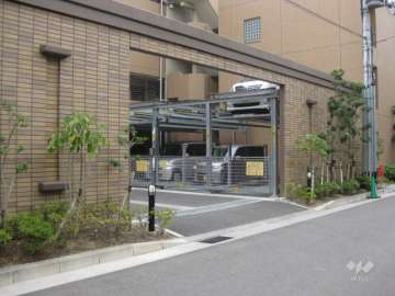 駐車場入り口