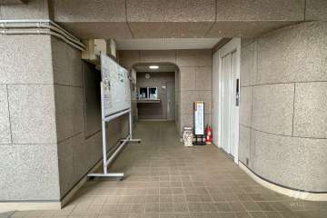 エントランスホール　