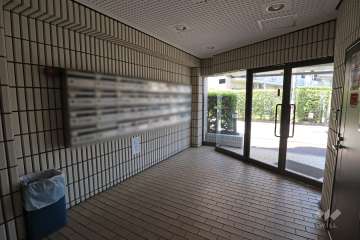 エントランスホール