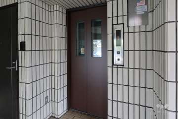 共用のエレベーター