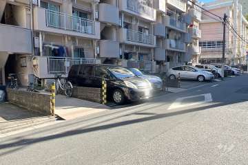 敷地内駐車場（屋外平面式）