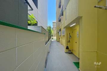 敷地の出入り口