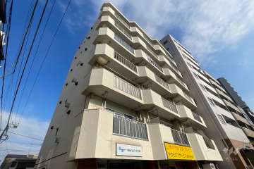 ライオンズマンション蓮沼の外観（北西側から）