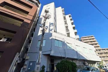 メゾーネ大山の外観（南西側から）