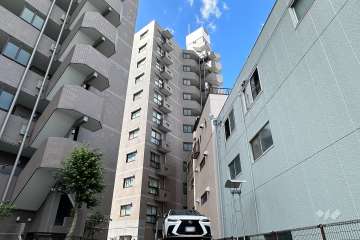 大山ダイカンプラザB棟の外観（東側から）