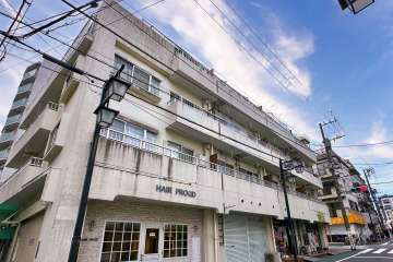 サンライフ本町の外観（南東側から）