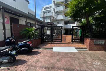 エントランスアプローチ