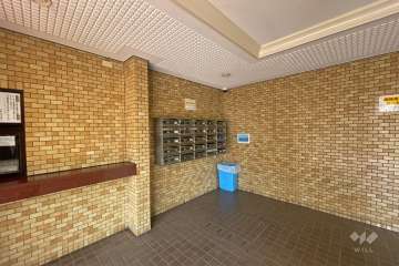 エントランスホール