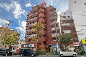 モナークマンション大山の外観（北西側から）