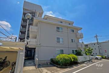 第一上板橋サンライトマンションＢ棟の外観（北西側から）