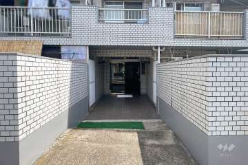 エントランスアプローチ