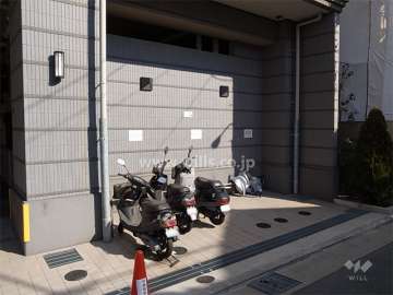 バイク置き場