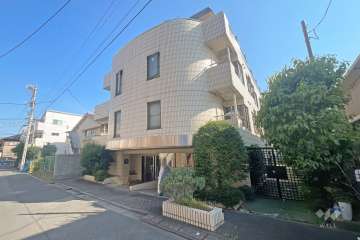 ワコーレ成増の外観（南東側から）