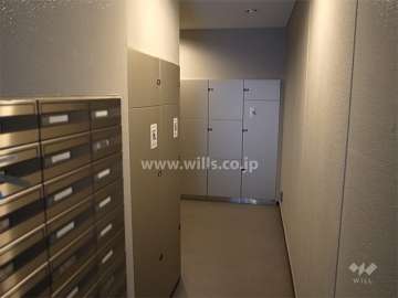 共用ポストと宅配ボックス