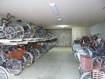 駐輪場（屋内）