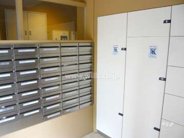 宅配ボックスと共用ポスト