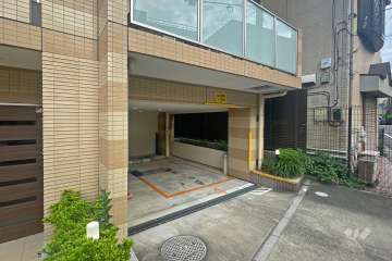 敷地内駐車場（屋内平面式）
