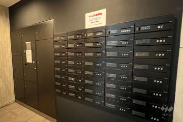 宅配ボックスと共用ポスト