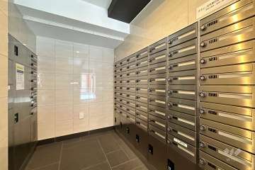 宅配ボックスと共用ポスト