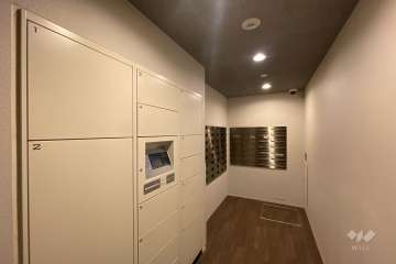 宅配ボックスと共用ポスト