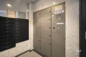 宅配ボックスと共用ポスト