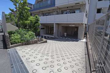 エントランスアプローチ