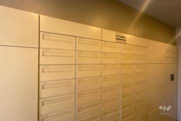 宅配ボックスと共用ポスト　