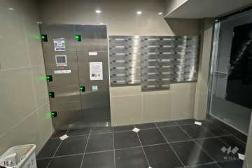 宅配ボックスと共用ポスト