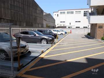 敷地内駐車場