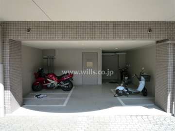 バイク置き場
