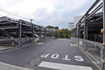 敷地内駐車場（屋外機械式）