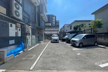 敷地内駐車場（屋外平面式）