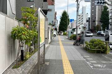 敷地南西側の前面道路