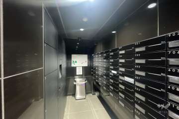 宅配ボックスと共用ポスト