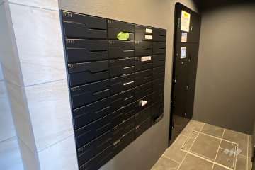 宅配ボックスと共用ポスト